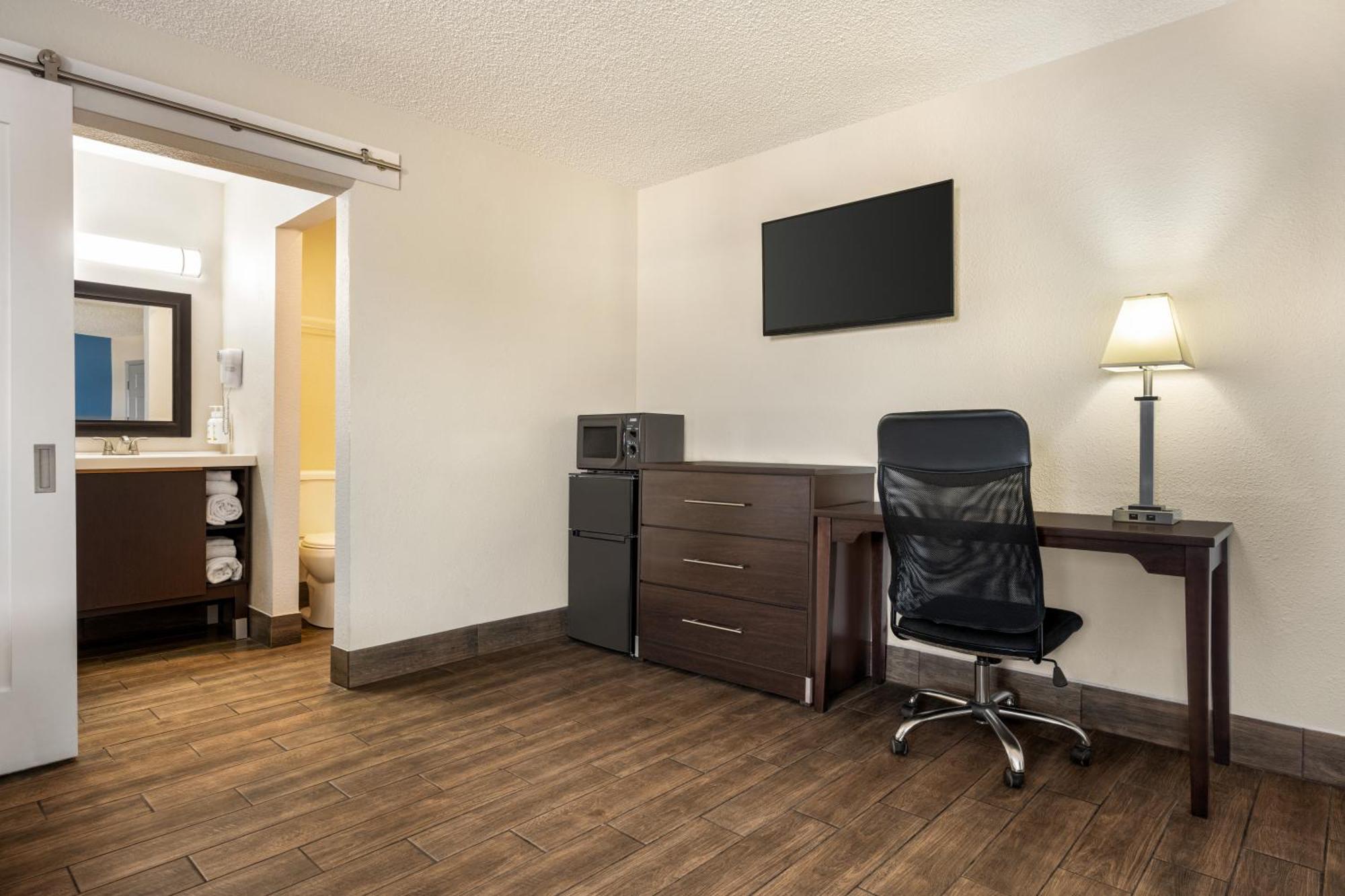 Baymont By Wyndham Kingman Motel Eksteriør billede